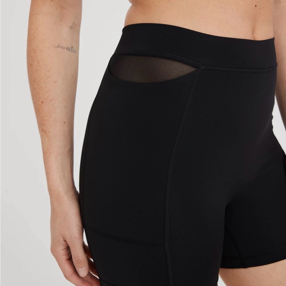 Offline by Aerie Goals pocket short - sold out online!